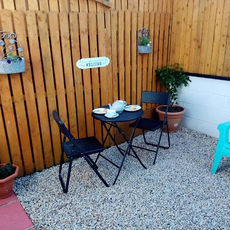 1Bedroom Self Contained Apartment Ennis Exterior foto
