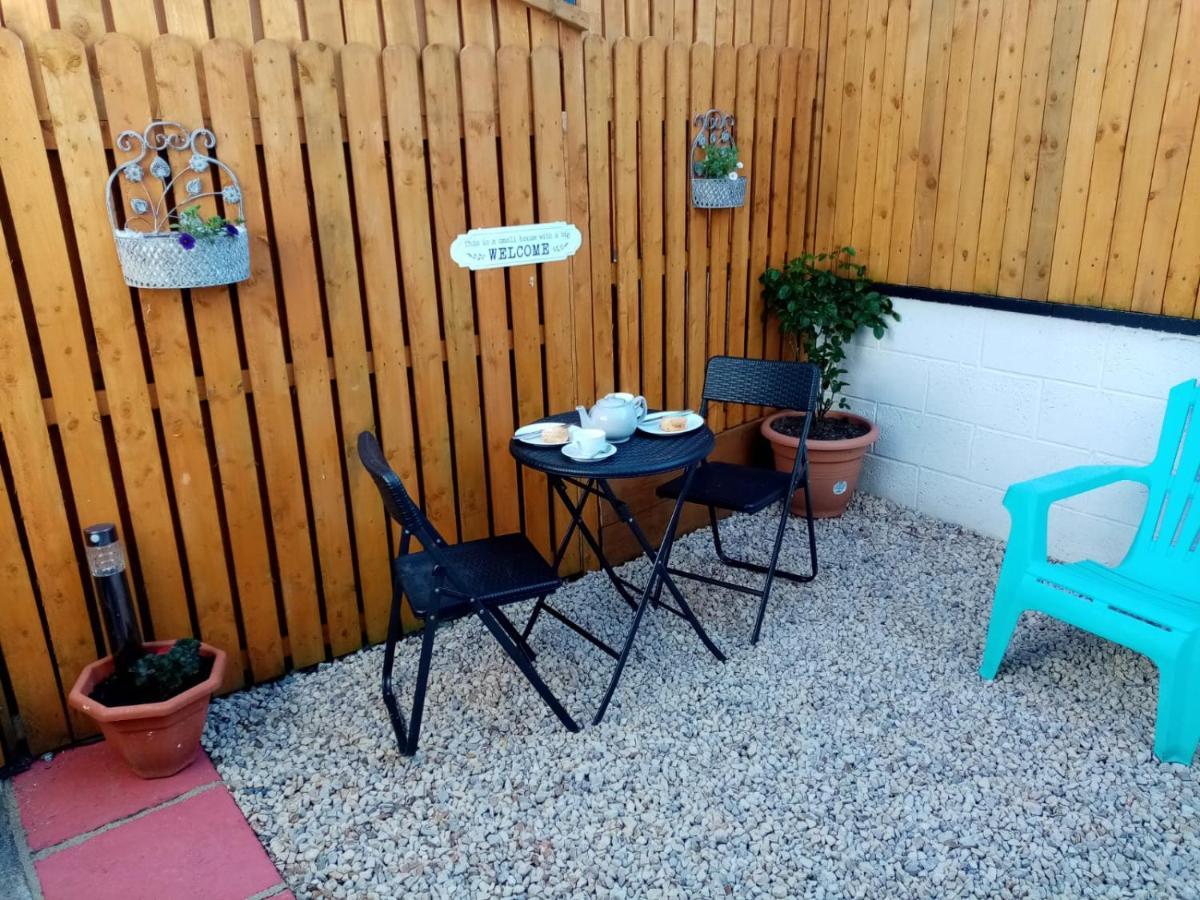 1Bedroom Self Contained Apartment Ennis Exterior foto